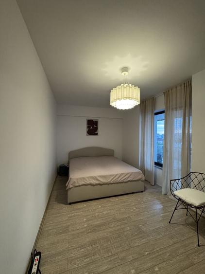 Apartament cu 3 camere decomandat, mobilat în Lacul Morii