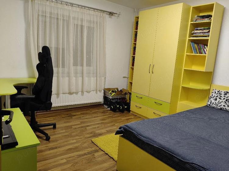 Apartament cu 3 camere decomandat în Inel II
