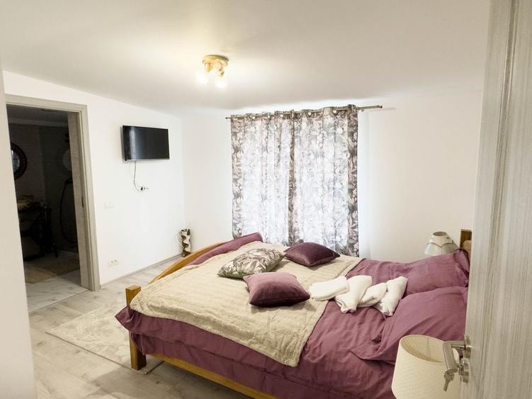 Casă cu 4 camere în Bâscenii de Jos