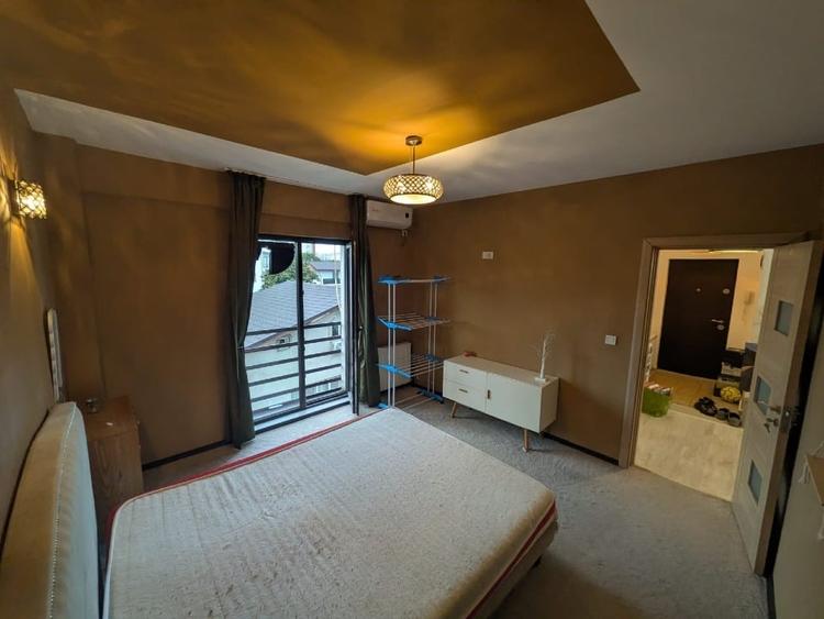 Apartament cu 2 camere nedecomandat, mobilat în Mihai Bravu