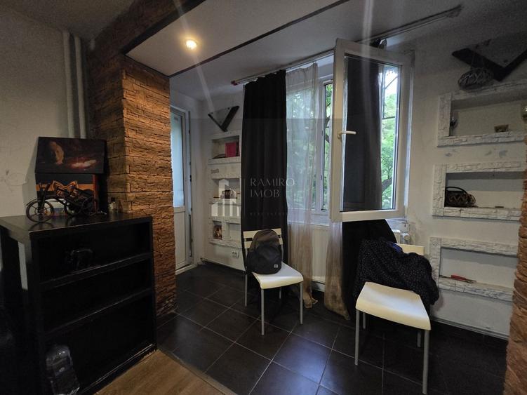 Apartament cu 2 camere decomandat, mobilat în Brâncoveanu
