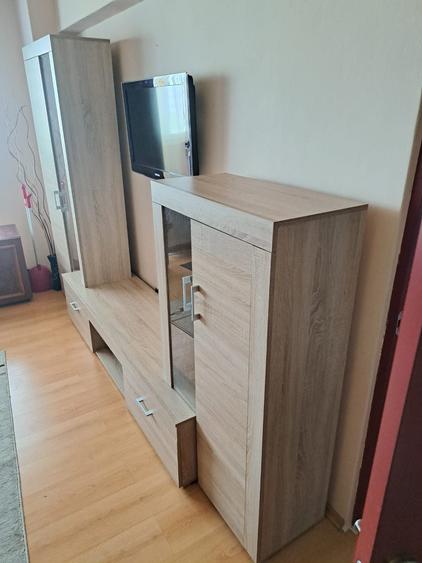 Apartament cu 2 camere decomandat în Calea București