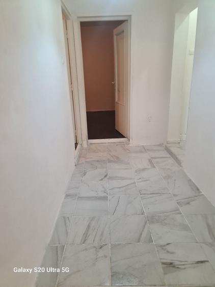apartament 3 cam nemobilat in zona Circumvalatiunii Timisoara-de inchiriat - 2