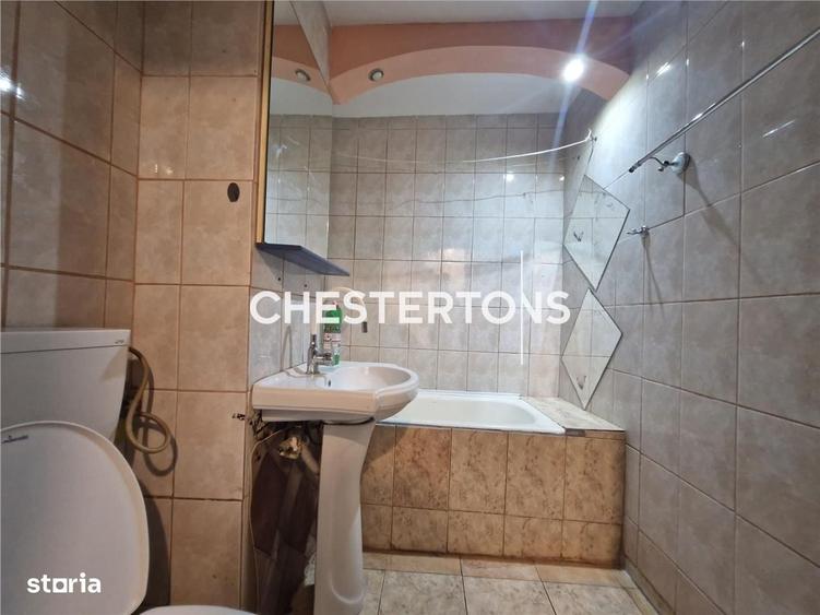 Apartament cu 3 camere decomandat în Central