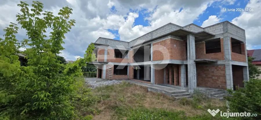 Casă cu 3 camere cu Teren 615 Mp în Central