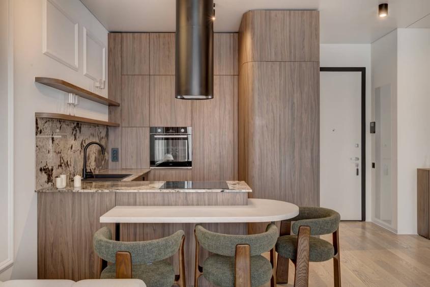 Apartament cu 2 camere semidecomandat, mobilat în Barbu Văcărescu