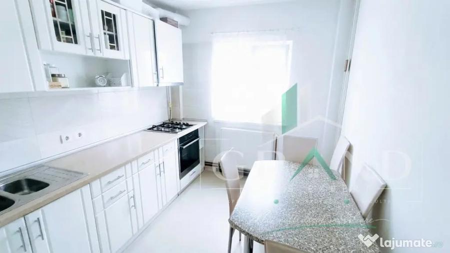 Apartament cu 2 camere decomandat în Aurel Vlaicu