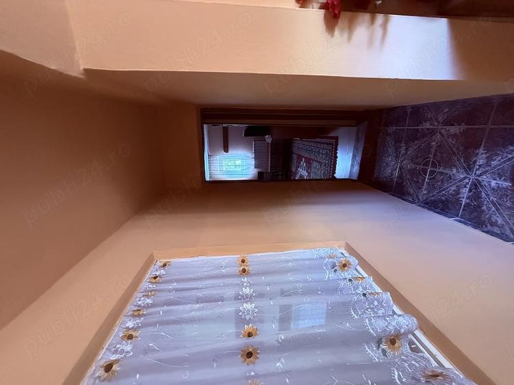 Casă cu Teren 230 Mp în Central