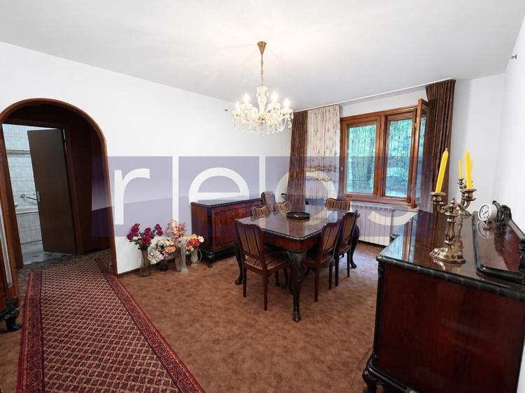 Apartament cu 3 camere decomandat în Tineretului
