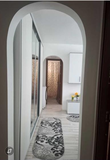 Apartament cu 3 camere decomandat în Nord