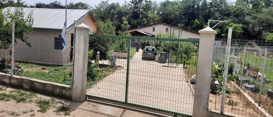 Casă cu 4 camere în Dărăști-Vlașca