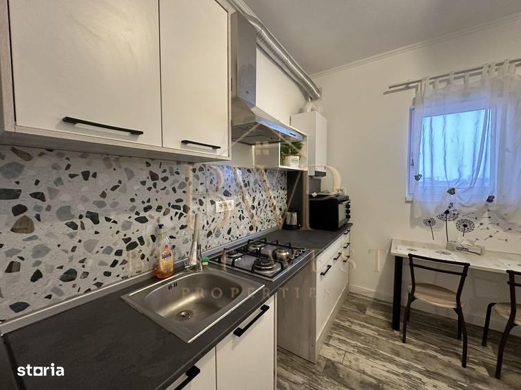 Apartament cu 2 camere decomandat în Central
