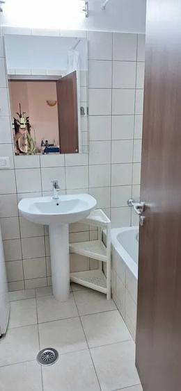 Garsonieră semidecomandată, mobilată în Eminescu