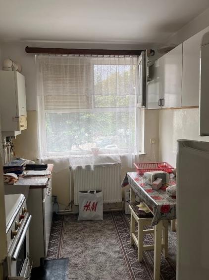 Apartament cu 2 camere semidecomandat în Centrul Vechi