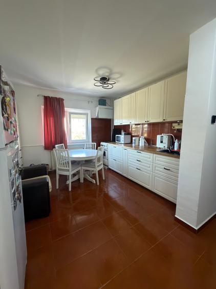 Apartament cu 2 camere decomandat în Vitan Mall