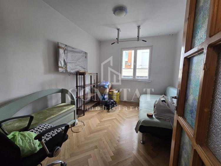 Apartament cu 4 camere decomandat în Mănăștur