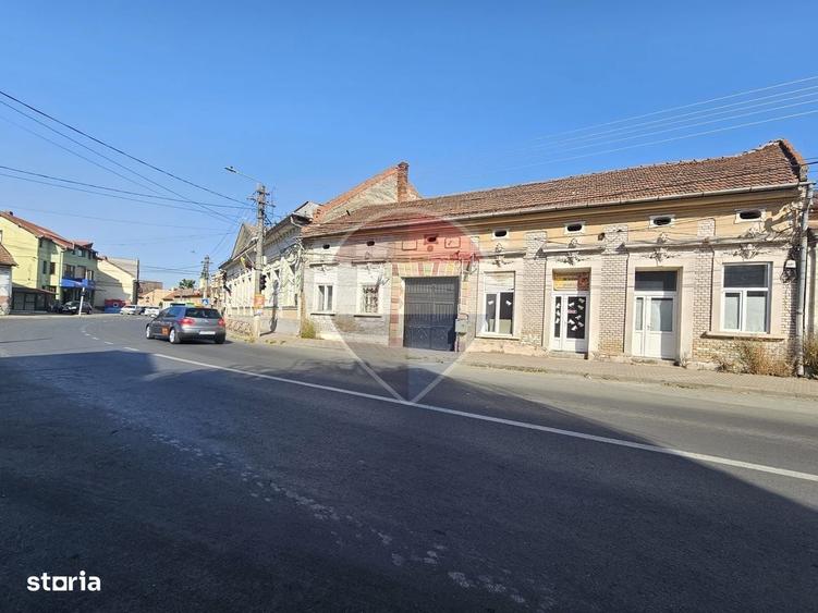 Apartament cu 4 camere în Central