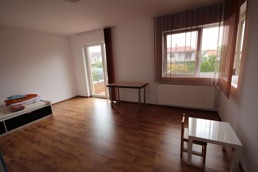 Casă cu 4 camere cu Canalizare în Elisabetin
