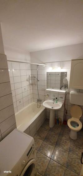 Apartament cu 2 camere decomandat în Domenii