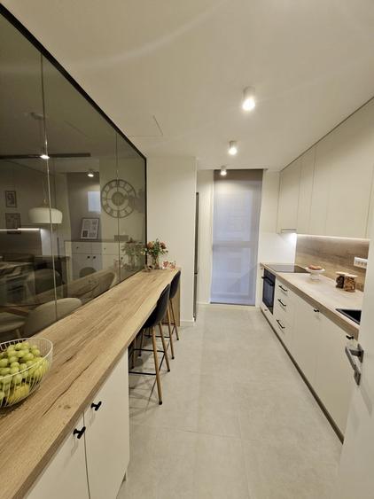 Apartament cu 2 camere decomandat, mobilat în Aviației
