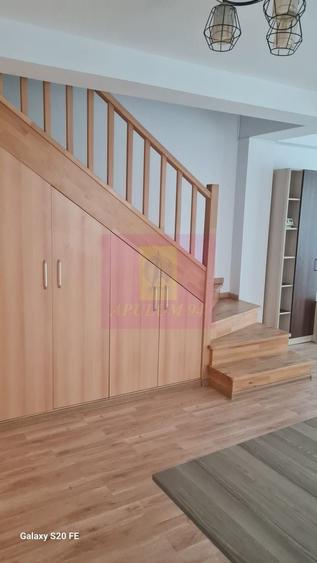 Casă individuală cu 4 camere cu Canalizare în Prelungirea Ghencea