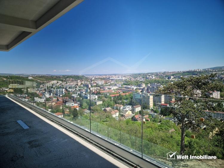Duplex cu 5 camere cu Canalizare în Grigorescu