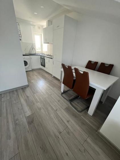Apartament cu 3 camere decomandat, mobilat în Nord