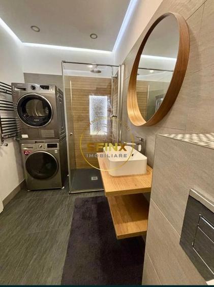 Apartament cu 3 camere semidecomandat, mobilat în Pipera