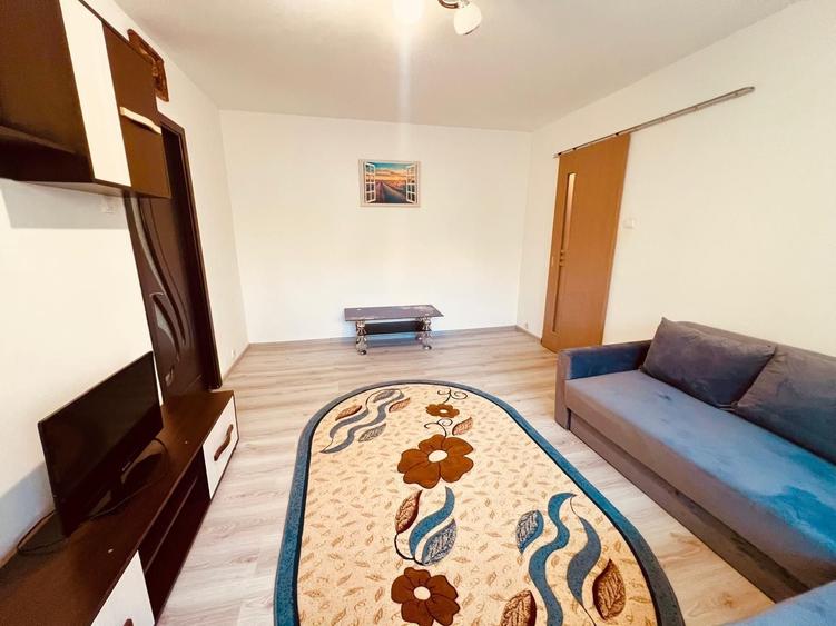 Apartament cu 2 camere semidecomandat în Gării