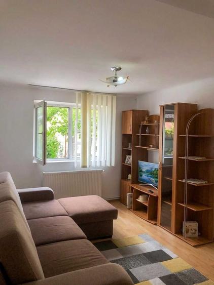 Casă cu 3 camere cu Teren 612 Mp în Păulești