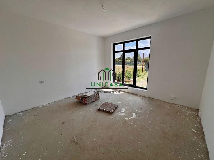 Casă individuală cu 3 camere cu Teren 800 Mp în Mihăești