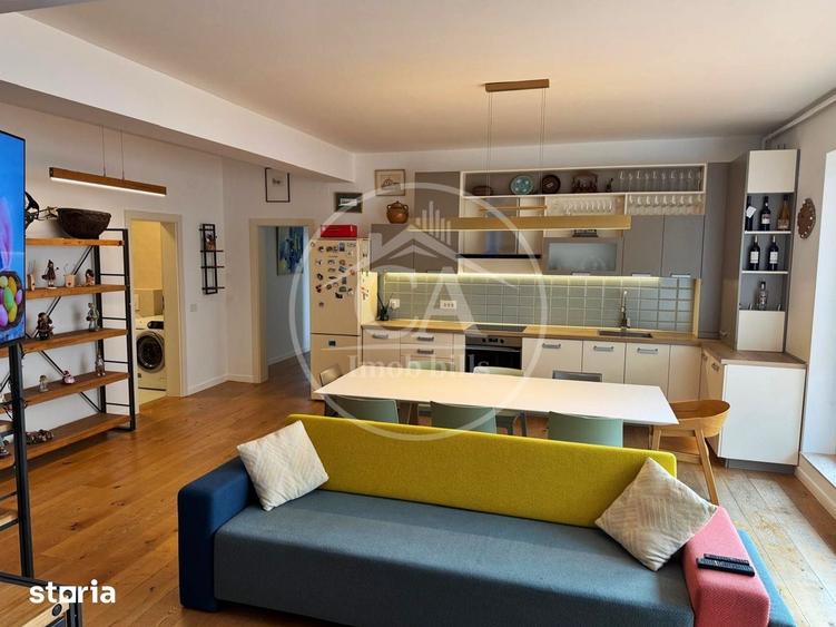 Apartament cu 4 camere decomandat în Centru Civic
