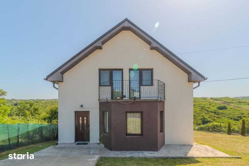 Casă cu 4 camere cu Teren 750 Mp în Paleu