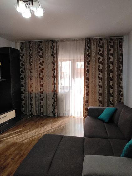 Apartament cu 2 camere decomandat în Ostroveni