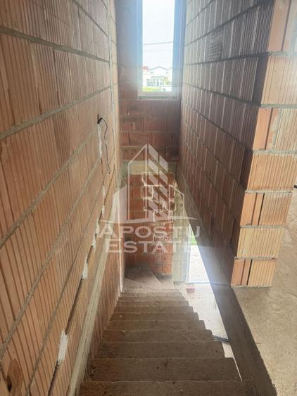 Duplex cu 3 camere cu Canalizare în Moșnița Nouă