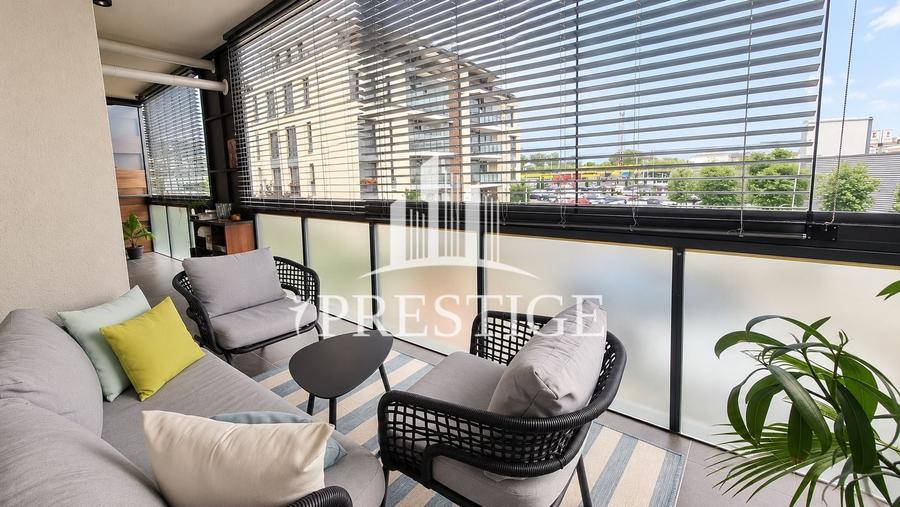 Apartament cu 4 camere decomandat, mobilat în Central