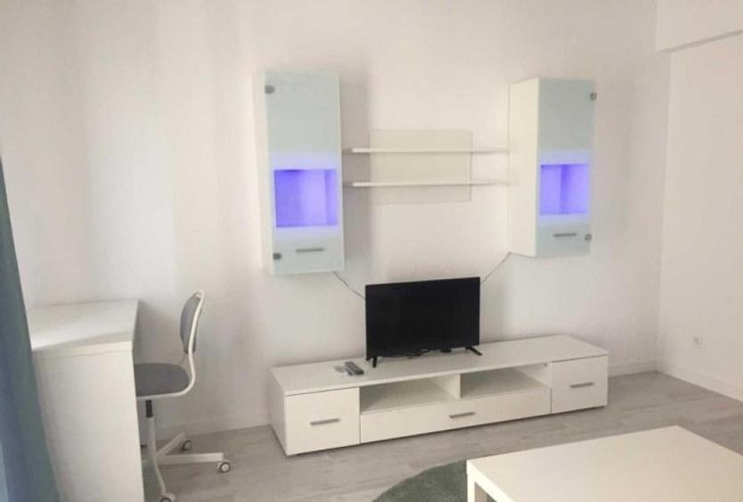 Garsonieră decomandată în Lujerului