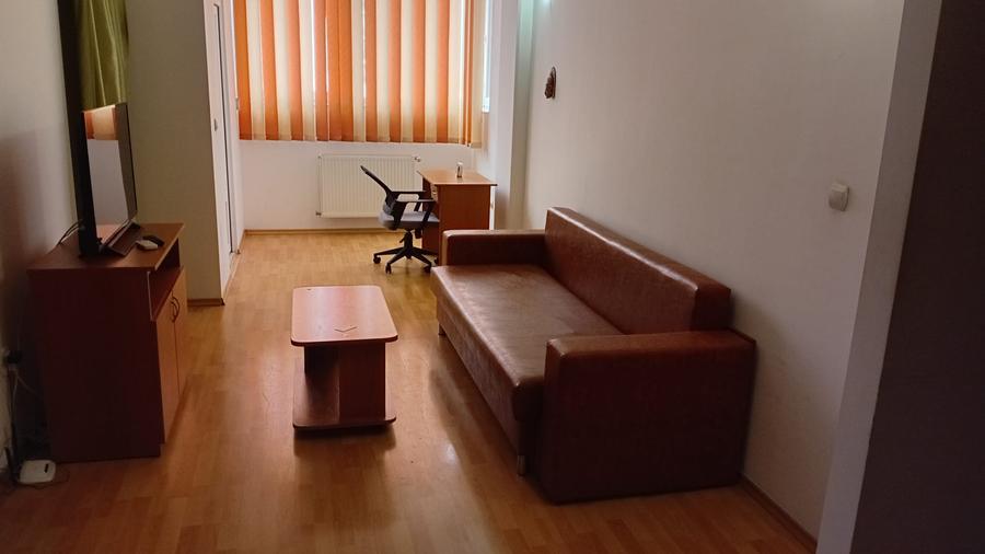 Apartament cu 2 camere semidecomandat în UTA