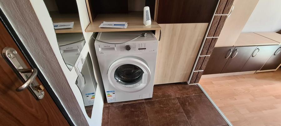 Garsonieră decomandată în Bartolomeu