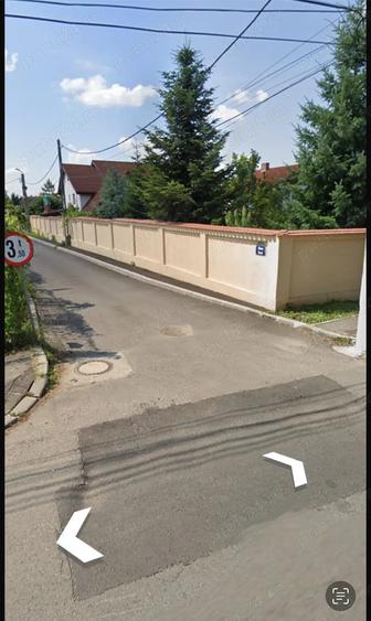 Casă cu 6 camere cu Teren 1000 Mp în Central