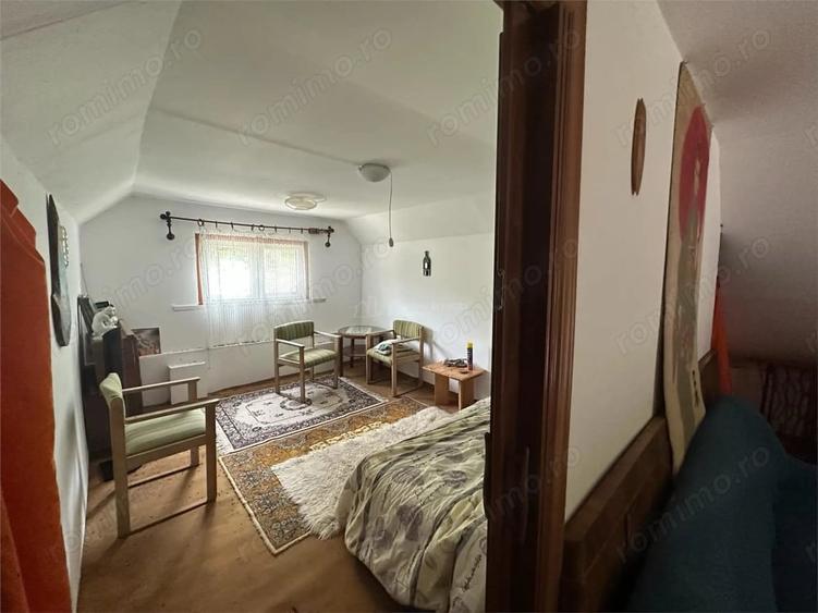 Casă cu 1 camere cu Teren 647 Mp în Central