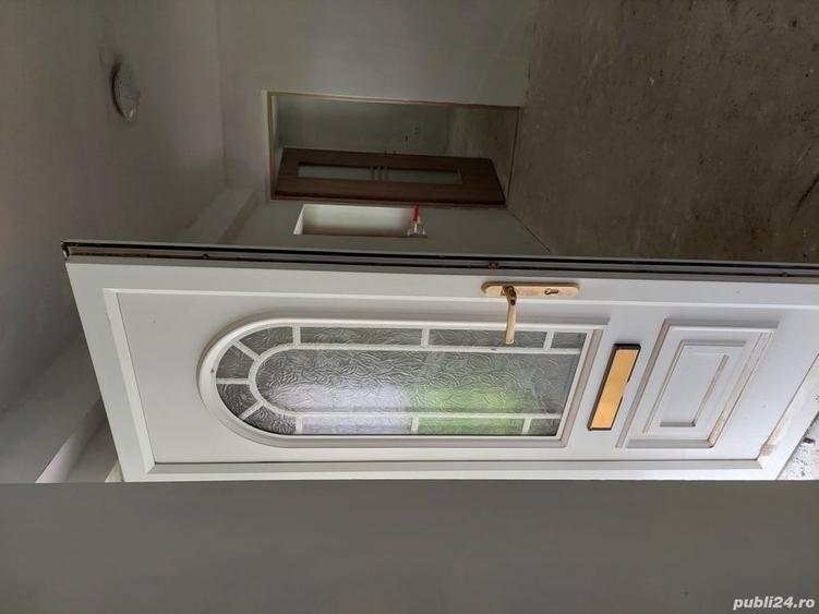 Casă cu 3 camere în Central