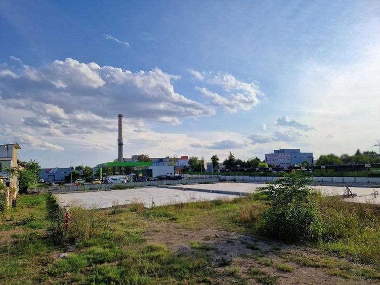 Spațiu comercial, în Central