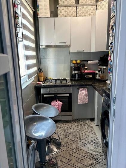 Apartament cu 2 camere semidecomandat în Popoveni