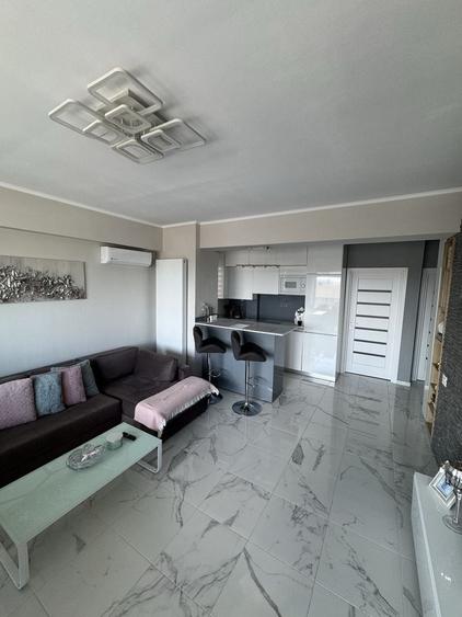 Apartament cu 2 camere semidecomandat în Central