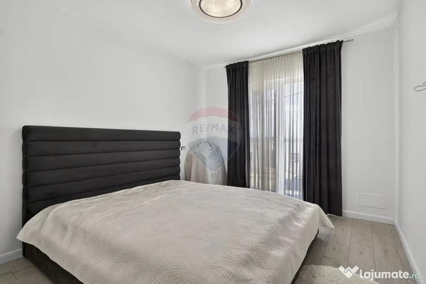 Casă cu 7 camere cu Teren 491 Mp în Vladimirescu