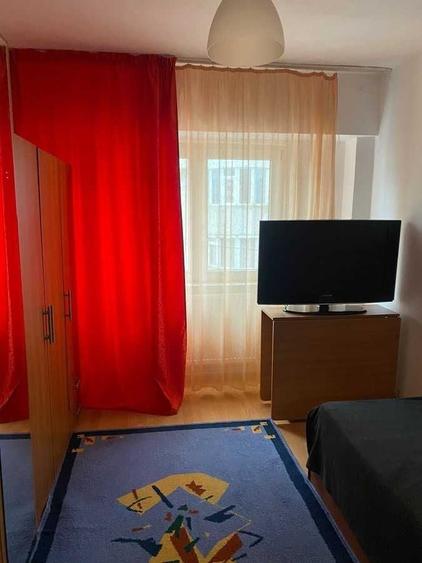 Apartament cu 3 camere decomandat în ICIL