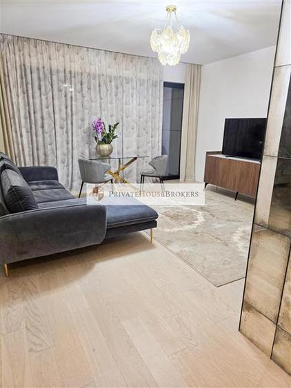 Apartament cu 2 camere semidecomandat, mobilat în Aviației