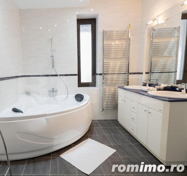 Casă cu 4 camere cu Teren 2456 Mp în Livezeni