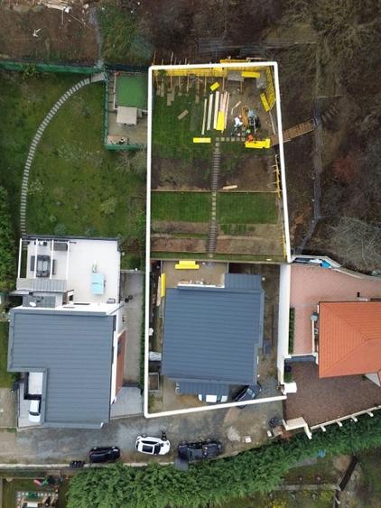 Casă individuală cu 6 camere cu Canalizare în Florești